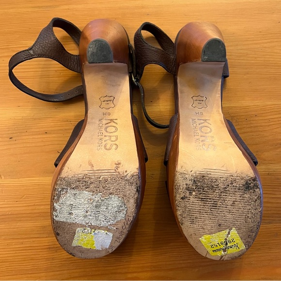 KORS Michael Kors Leather Strap Open Toe Shoes with 5 inch heel Brown.. - Picture 7 of 13